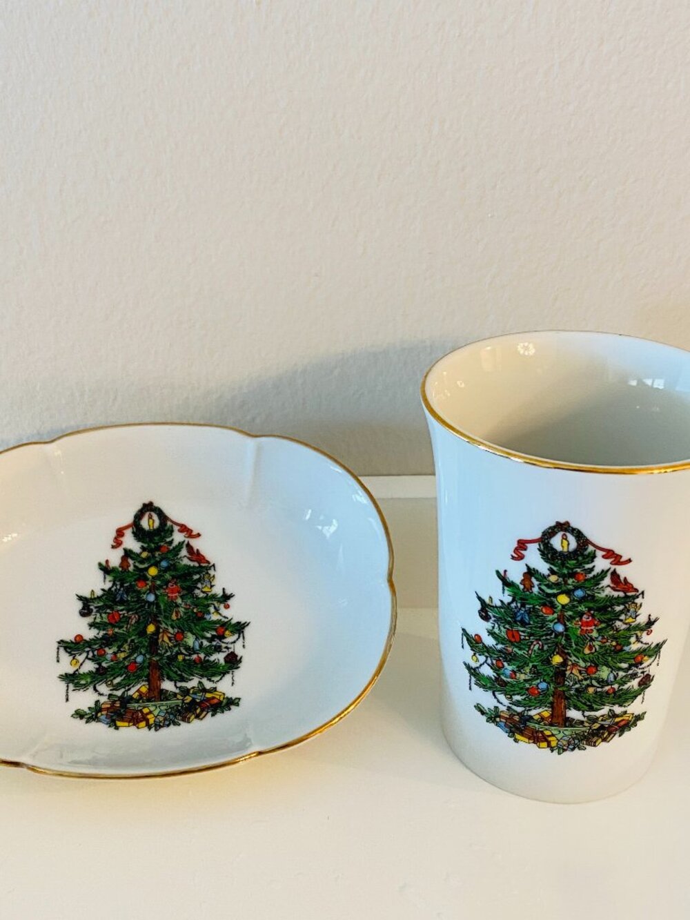 Vintage Christmas Tree Porcelain Trinket Dish 1950 Matching Tumbler Gold Trim